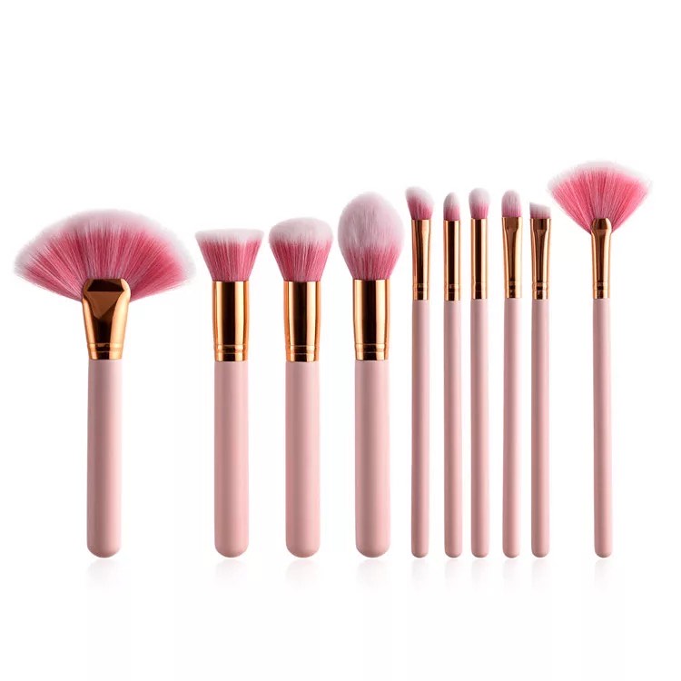Makeup brushes
