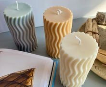 Load image into Gallery viewer, 5 pillar candles - ripple
